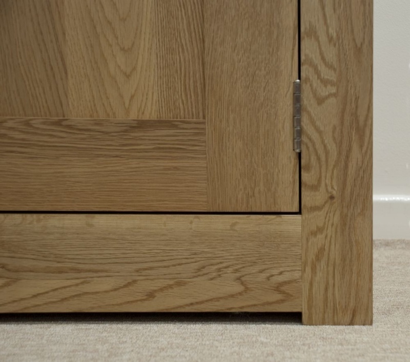 4_Homestyle-GB-Torino-Oak-2-Door-Wardrobe-02.jpg