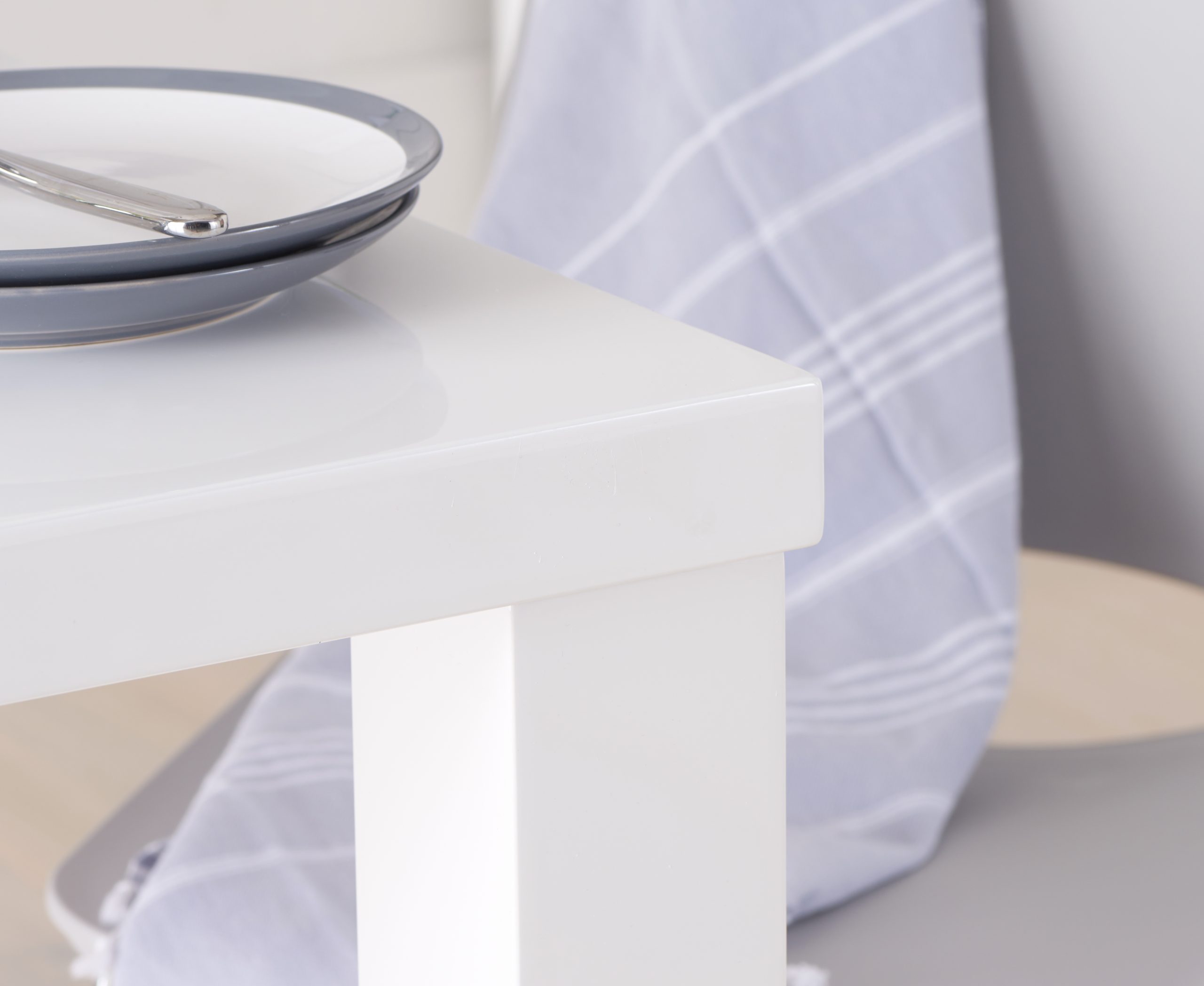 Ava-Table-Top-Close-Up-4-scaled-1.jpg