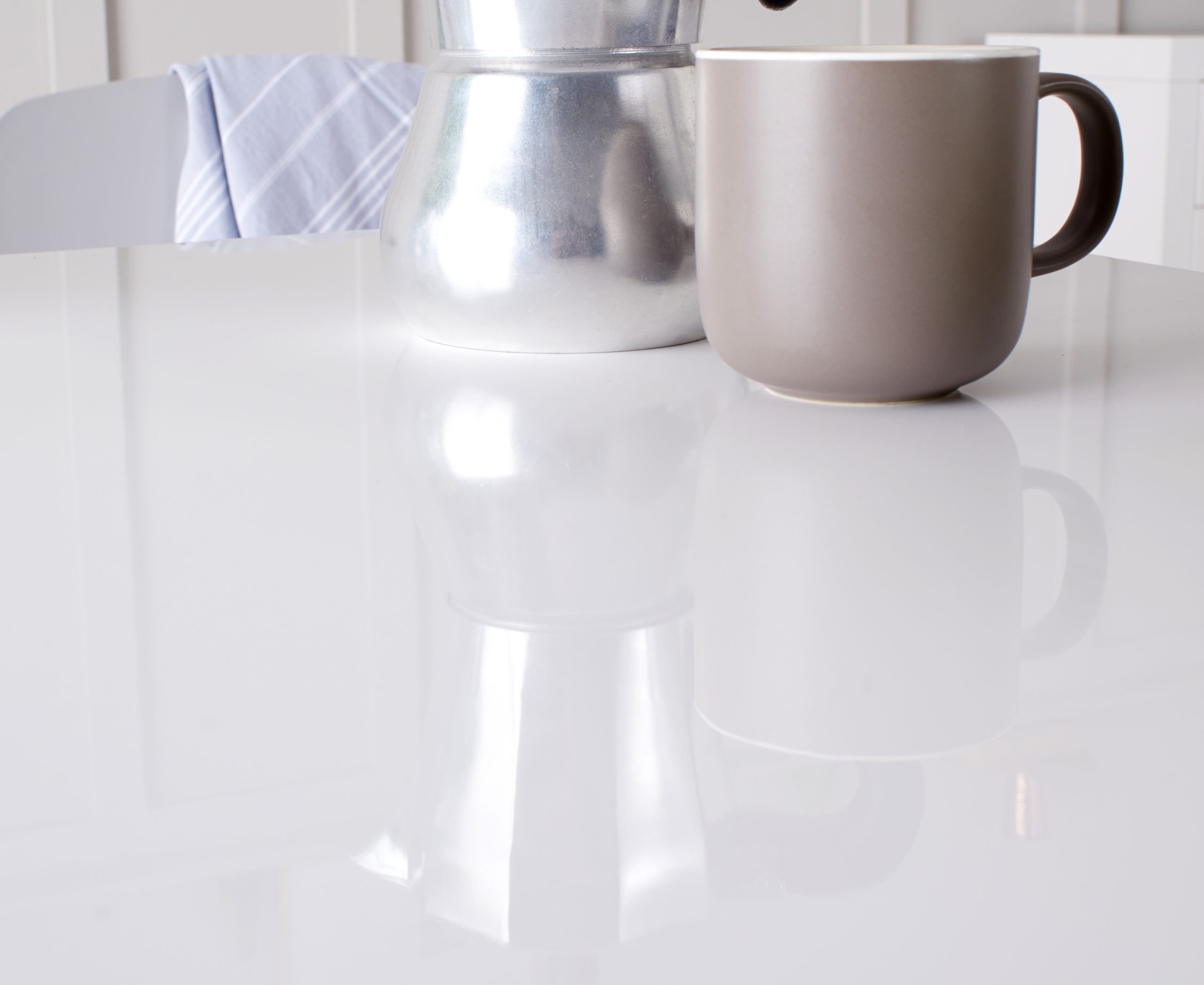 Ava-Table-Top-High-Gloss-Surface-2-scaled-1.jpg