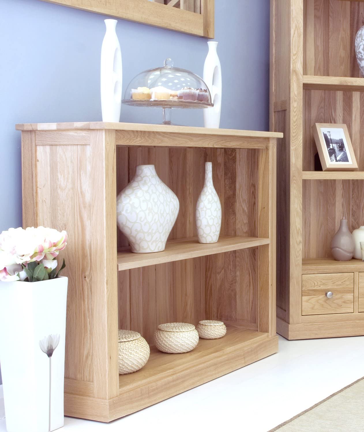 Baumhaus-Mobel-Oak-Low-Bookcase-B002DCSU0K-5.jpg