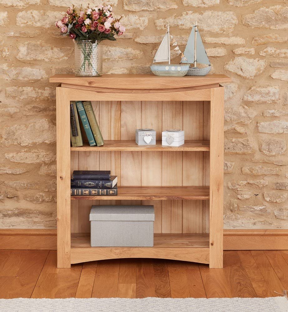 Baumhaus-Roscoe-Contemporary-Oak-Small-Bookcase-B07BDM1DZF.jpg