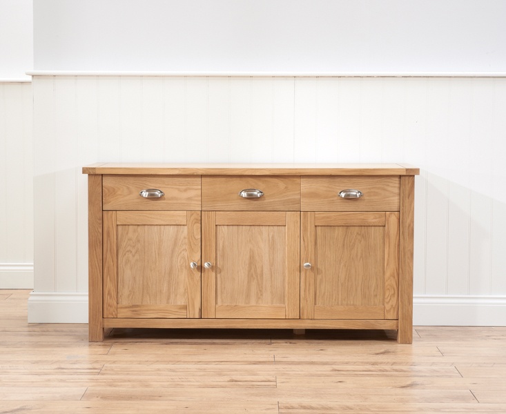 Sandringham-Oak-Large-Sideboard-PT42074-2.jpg