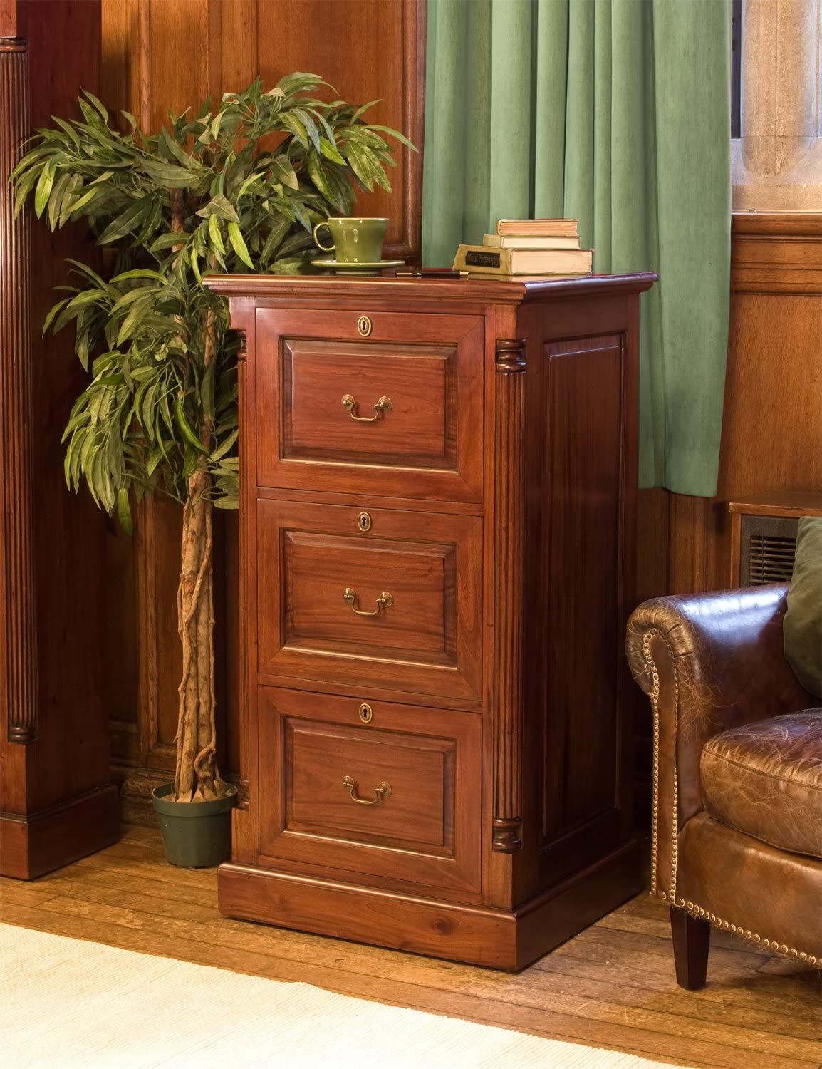baumhaus-La-Roque-Three-Drawer-Filing-Cabinet-B003IVX2SK-2.jpg
