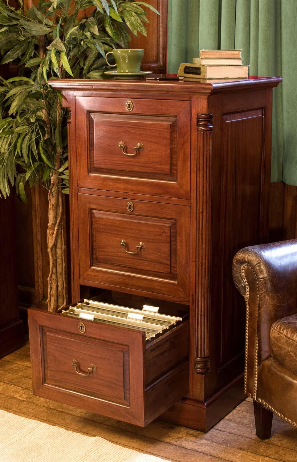 baumhaus-La-Roque-Three-Drawer-Filing-Cabinet-B003IVX2SK-3.jpg