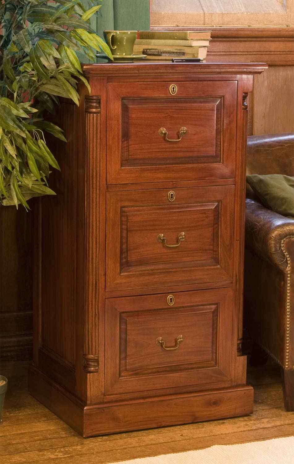 baumhaus-La-Roque-Three-Drawer-Filing-Cabinet-B003IVX2SK-6.jpg