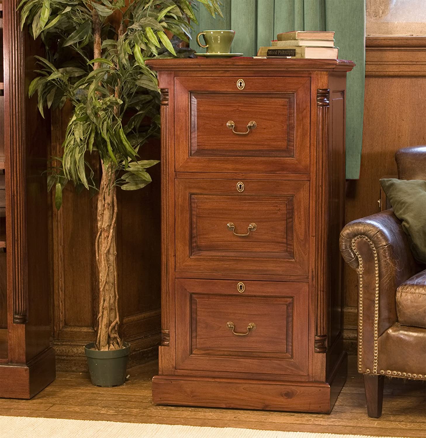baumhaus-La-Roque-Three-Drawer-Filing-Cabinet-B003IVX2SK.jpg