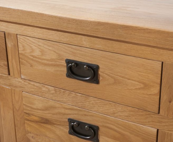 york_150cm_large_oak_sideboard_drawer_detail.jpg